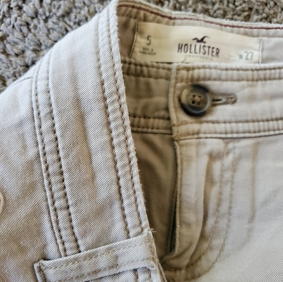 Shorts - Picture 3 of 4